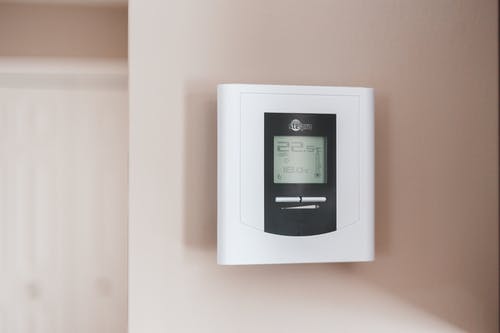 Two surprising thermostat tips that will save you money in the hot summer